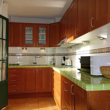 Apartament Competa Suites *