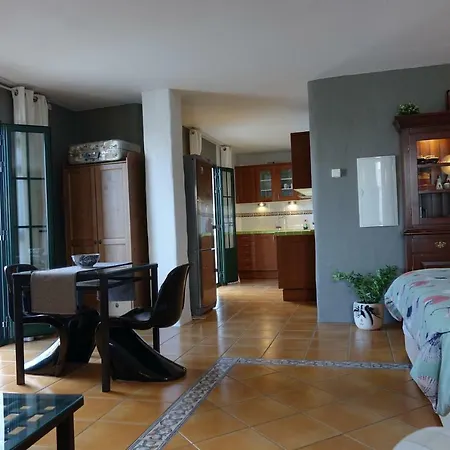 Апартаменты Competa Suites