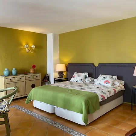 Competa Suites Apartment