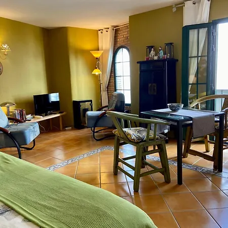 Competa Suites